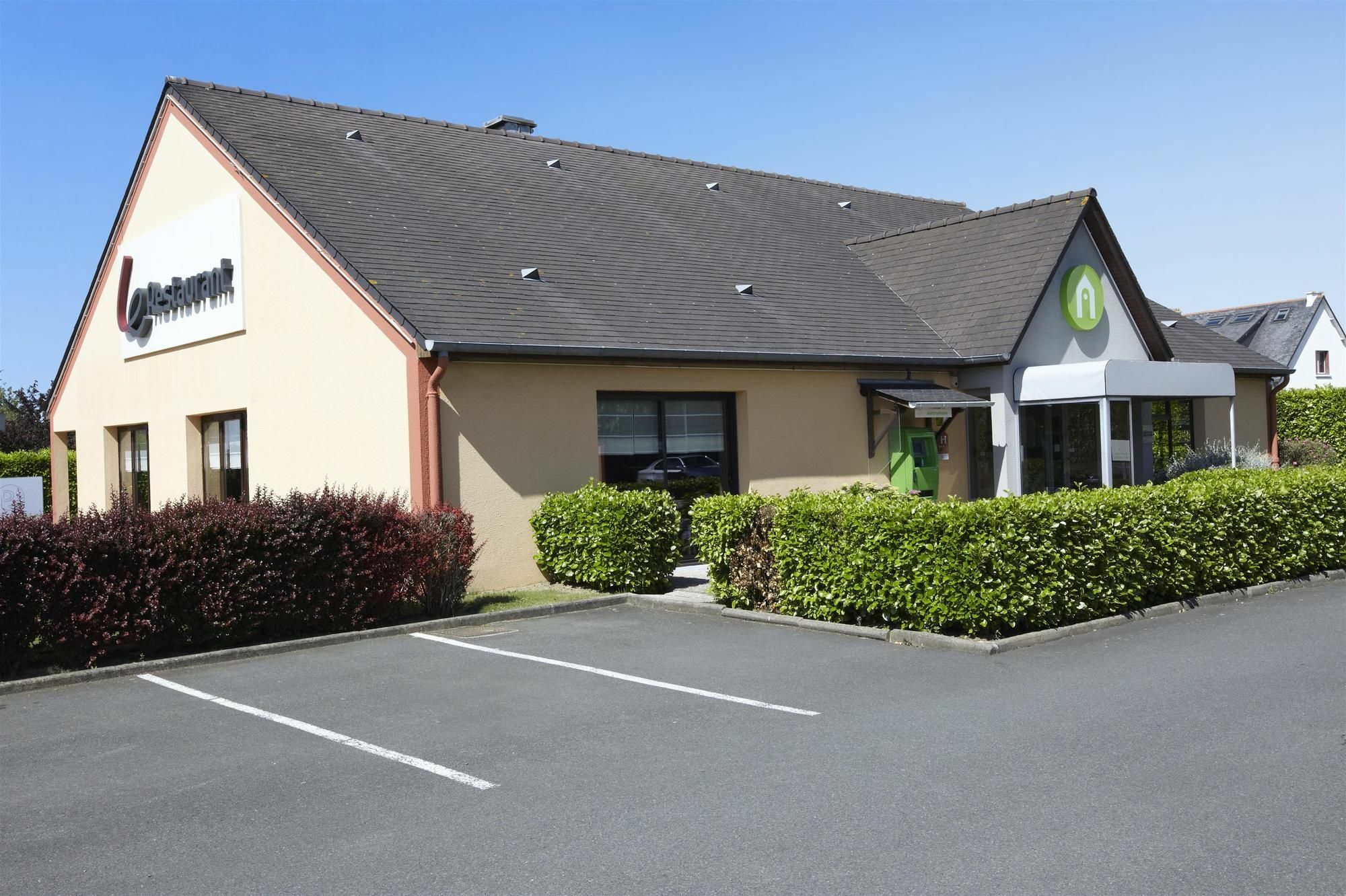 Campanile Saint-Brieuc Langueux Hotel Exterior photo